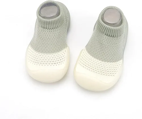Vista 2 de Zapatos para caminar para bebés y niños pequeños antideslizantes suela suave sin cordones informales de verano de malla ligeros calcetines