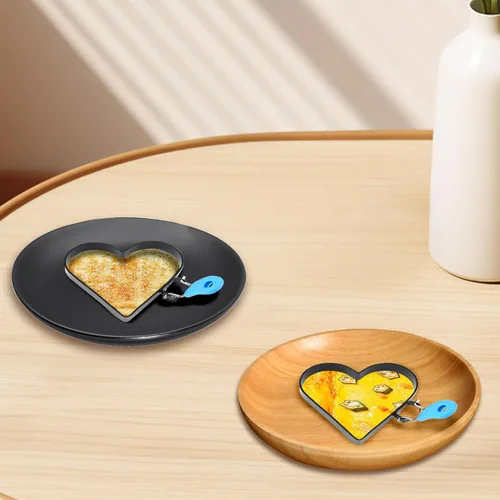 Vista 4 de 2 anillos de huevo antiadherentes de 4 pulgadas en forma de corazón para freír huevos con mango de silicona, molde de huevo de acero inoxidable