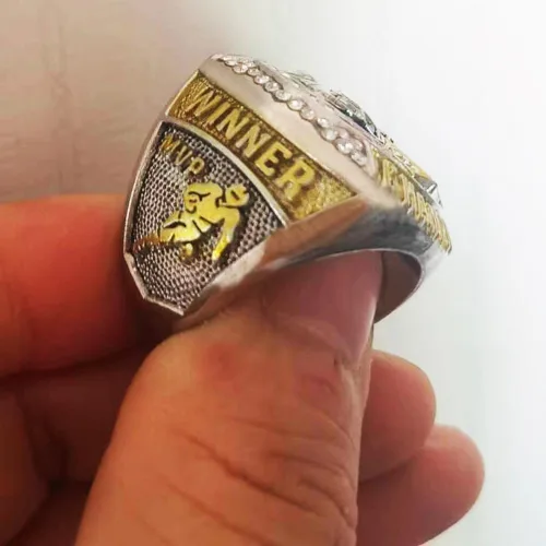 Vista 5 de Anillo de fútbol de fantasía 2022 Anillo de campeonato FFL pesado Trofeo de premio chapado en oro plateado para el ganador de la Liga de Fútbol