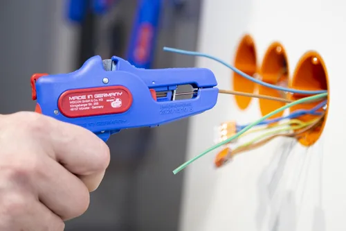 Vista 5 de WEICON TOOLS Pelacables Nº 5 Pro Pelacables automático para todos los conductores flexibles y sólidos comunes rango de trabajo 0,2-16,0 mm²