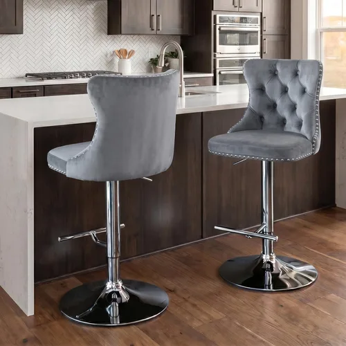Vista 196 de SoarFlash Juego de 2 taburetes de bar tapizados de terciopelo moderno con patas de madera, botones acolchados, cabeza de clavo cromada, asiento