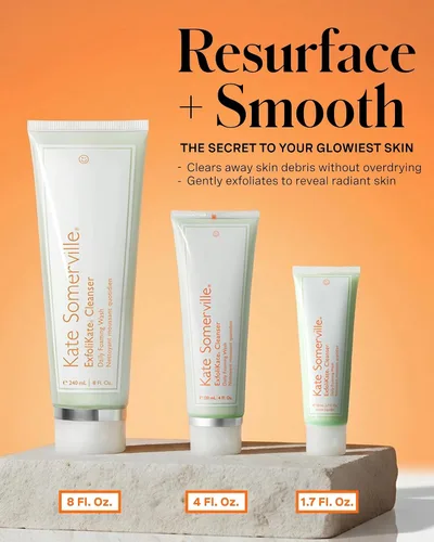 Vista 3 de Kate Somerville ExfoliKate Limpiador – Lavado facial exfoliante espumante diario – Exfoliante facial suave con ácido glicólico y ácido láctico