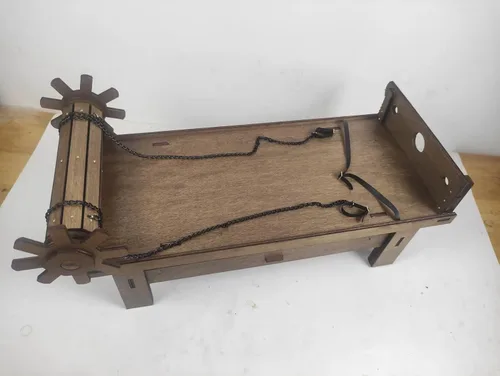 Vista 3 de Estante de tortura a escala 1/6, modelo medieval de tortura, cuerpo de soldado, figura femenina, accesorios de escena, accesorios para 12 pulgadas