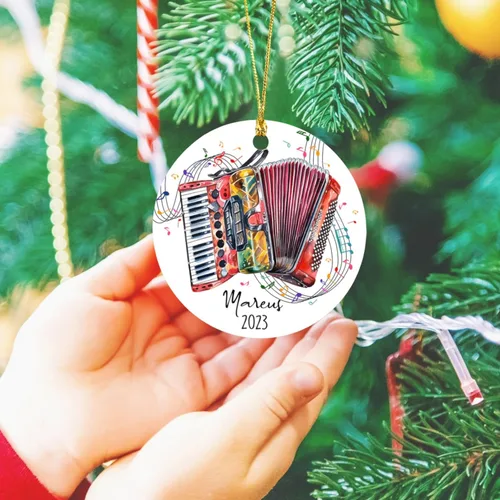 Vista 4 de Adorno de acordeón personalizado de Navidad con nombre, adorno de acordeón personalizado para árbol de Navidad 2026, adorno de acordeón