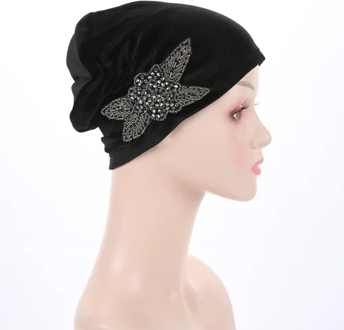 Vista 6 de YiYi Operation Gorro de terciopelo elástico para mujer, gorro de quimioterapia con cuentas de flores para el cabello
