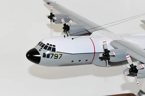 Vista 4 de Lockheed Martin® C-130F Hercules®, VR-24 Det Rota (1978) Model, 21" Mahogany Scale
