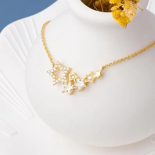 Vista 2 de Star Gold Necklaces for Women Trendy Dainty Gold Pendant Necklace CZ Diamond Necklace 14K Gold Plated Necklaces Adjustable Women Chain Necklaces for