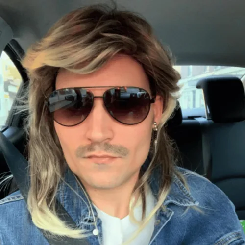 Vista 6 de ALLAURA Pelucas rubias de estilo mullet para hombre, para disfraces de los años 70 u 80, accesorio de fiesta elegante, para cosplay, peluca de Joe