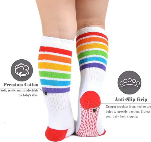 Vista 3 de EPEIUS Calcetines altos a la rodilla con rayas arco iris para bebé, medias de tubo antideslizantes, calcetines de fútbol para niños pequeños y niños