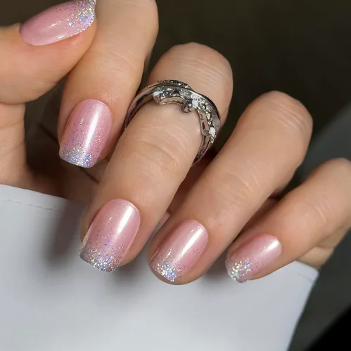 Vista 21 de CurvLife - Uñas postizas cuadradas cortas a presión, color blanco brillante Cuadrado Gradiente Blanco