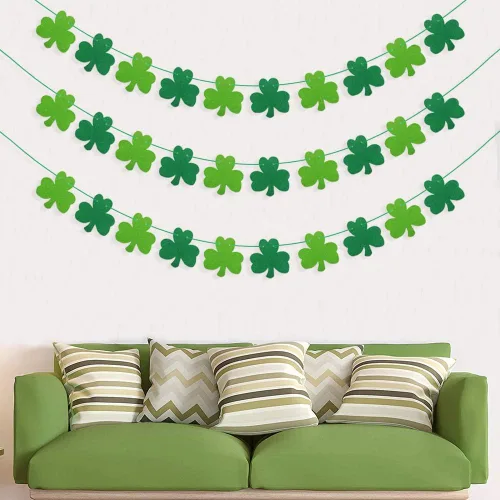 Vista 7 de JOZON Paquete de 3 carteles de fieltro con trébol para el día de San Patricio, decoración de trébol de la suerte, decoración de fiesta con cuerdas