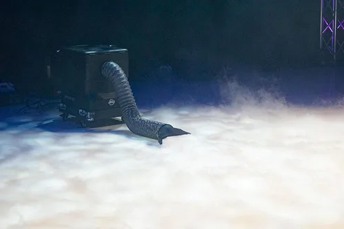 Vista 3 de ADJ Máquina de alta densidad baja profesional de la niebla del hielo de Entour, control de DMX