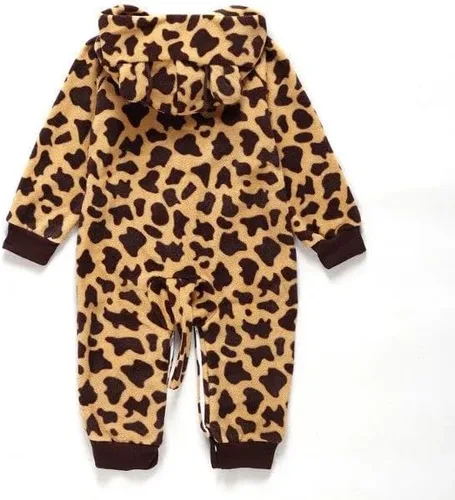 Vista 2 de Gaorui Traje de bebé recién nacido, con capucha, abrigo de invierno, ropa para niños pequeños