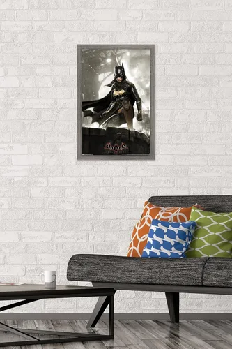 Vista 2 de Trends International DC Comics Video Game-Arkham Knight-Batgirl - Póster de pared, 14.72 x 22.37 pulgadas, versión enmarcada de madera de granero
