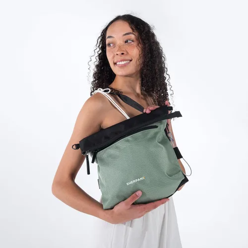 Vista 3 de Sherpani Vale, bolso cruzado antirrobo para mujer Aloe Mist