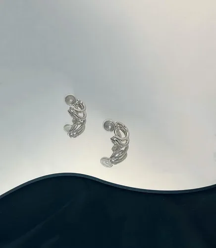 Vista 6 de SEMEYE - Aretes de aro con clip grueso para mujer, ligeros, chapados en oro de 18 quilates, sin perforaciones, hipoalergénicos, regalo de joyería