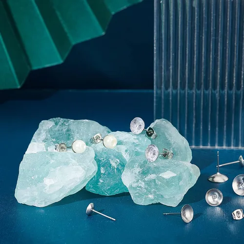 Vista 3 de UNICRAFTALE 150 piezas de 3 tamaños de aretes de acero inoxidable para aretes redondos planos y redondos, pegamento de copa de perlas, pasadores