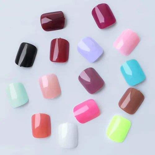 Vista 4 de 360 uñas cuadradas redondas a presión, uñas postizas cortas, uñas acrílicas cortas a presión, pegamento cuadrado en uñas, uñas postizas ovaladas, 15