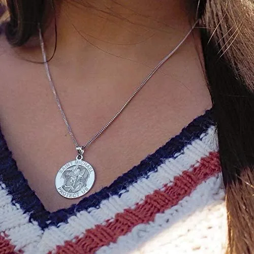 Vista 4 de KOEDLN Collar con colgante de San Miguel de acero inoxidable, amuleto de medalla católica de arcángel, protege los Estados Unidos, para mujeres