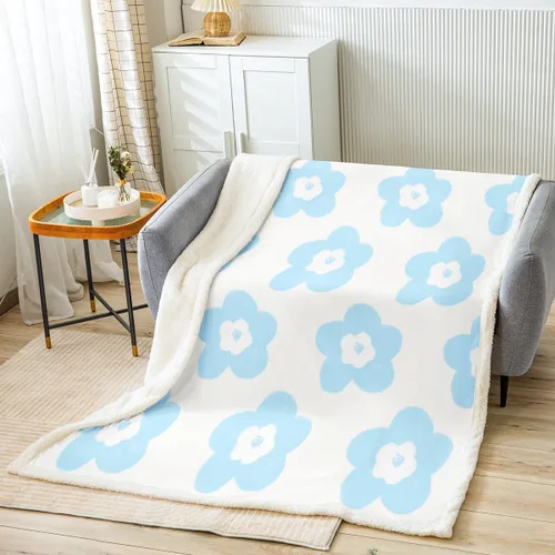 Vista 16 de Manta de franela de animales de dibujos animados para todas las estaciones, manta de cama azul con estampado de amor Kawaii para decoración