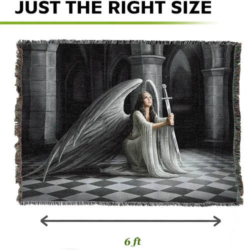 Vista 4 de Pure Country Weavers Anne Stokes Gothic Collection - Manta de ángel de la bendición – Tapiz de fantasía para regalo tejido de algodón – Fabricado