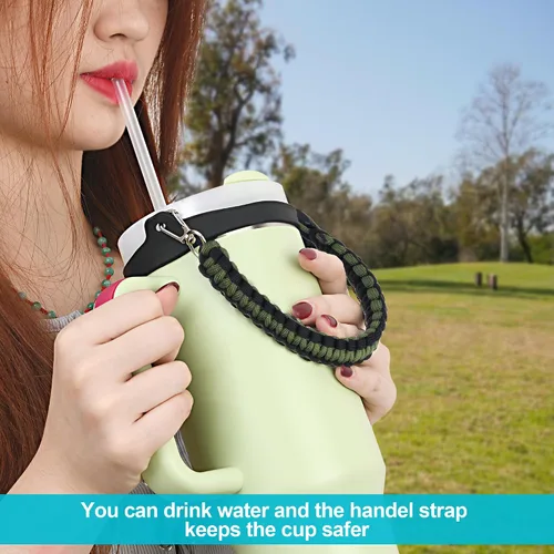 Vista 2 de Wongeto Correa con Asa para Botella de Agua - Compatible con Botella de Agua Stanley - Asa de Paracord para Accesorios de Vaso Stanley