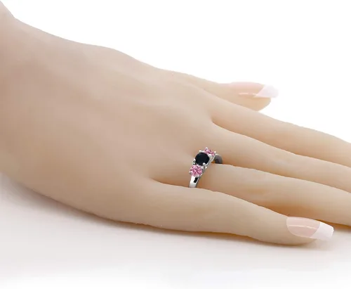 Vista 4 de Anillo de plata de ley 925 con diamantes cultivados en laboratorio de ónix negro y rosa de 098 quilates