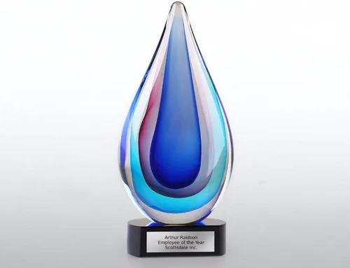 Vista 7 de Baudville Trofeo de lágrima de cristal grabado Azul-oro redondo