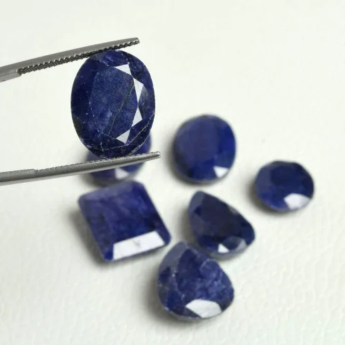 Vista 3 de Gemhub Lab - Cabujón ovalado de zafiro con estrella azul zafiro, 6 rayos, zafiro azul