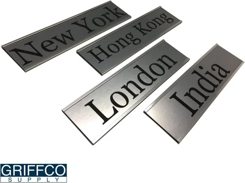 Vista 5 de Placa de nombre personalizada, sin soporte, 2 x 8 pulgadas, personalizable