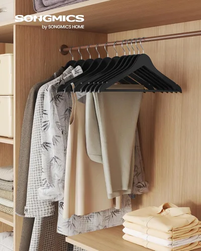 Vista 2 de SONGMICS Perchas de madera, paquete de 20, perchas para abrigos, barra para pantalones, ganchos giratorios de 360°, madera de abedul maciza, 0.3