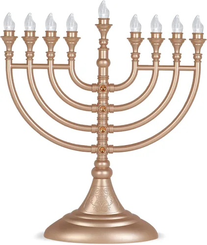 Vista 7 de Menorá eléctrica tradicional de Hanukkah con LED alimentada por batería o USB Chanukiah - incluye cable Micro USB de 4 pies, velas electrónicas