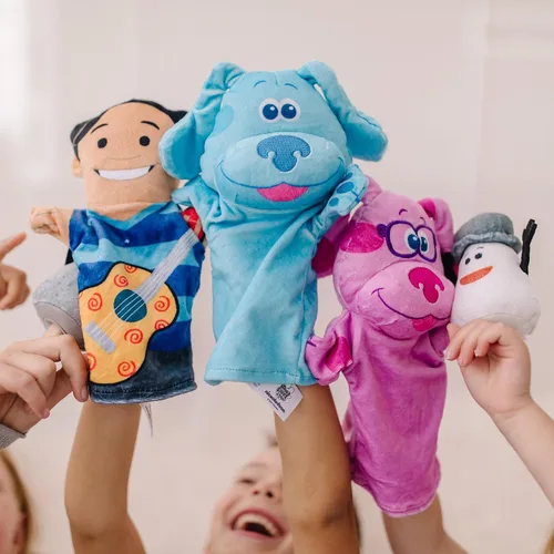 Vista 2 de Melissa & Doug Blue's Clues & You! Marionetas de mano y dedo (5 piezas)