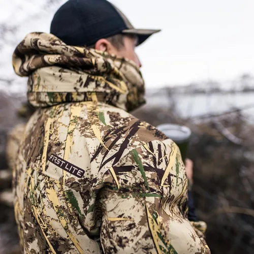 Vista 8 de First Lite Parka de refugio para hombre - Abrigo de caza de pato de camuflaje con aislamiento impermeable