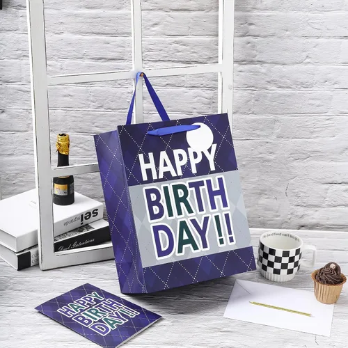 Vista 3 de Loveinside Bolsa de regalo a cuadros azul marino con texto en inglés «Happy Birthday» impresa, tamaño mediano con papel de seda, etiqueta, tarjeta