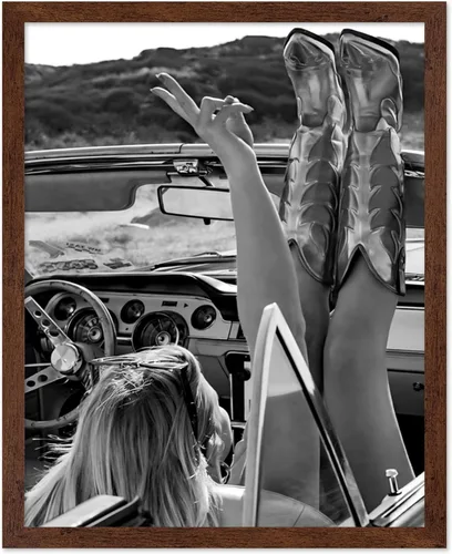 Vista 16 de Póster de arte de moda de Poster Master - Mujer en impresión de auto clásico - Arte en blanco y negro - Arte fotográfico - Arte de autos - Arte