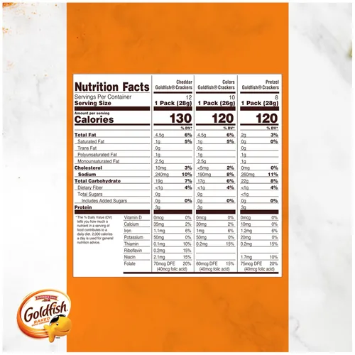 Vista 2 de Goldfish Crackers Big Smiles con galletas Cheddar, Colors y Pretzel, paquetes de aperitivos, caja de 30 CT