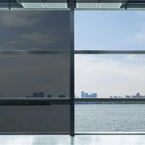 Vista 16 de Snapguard Solutions 70% VLT Nano Ceramic Home Window Tint - Rollo de película adhesiva de privacidad para puertas de oficina residencial, ventanas