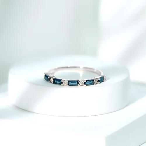Vista 3 de Natural London Blue Topaz Diamond Half Eternity Ring, Aaa Quality 10K oro blanco