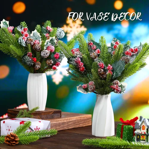 Vista 3 de Yunlly 60 piezas de agujas de pino verde artificiales para Navidad, púas florales de Navidad de acebo con bayas rojas artificiales, tallos de pino