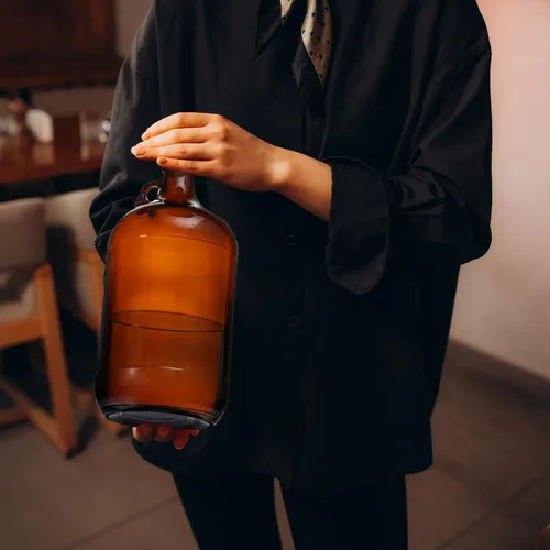 Vista 6 de Maxdot Paquete de 1 jarra de fermentación de vidrio de 1 galón con tapa hermética, 128 onzas de vidrio ámbar Carboy con asa para kombucha
