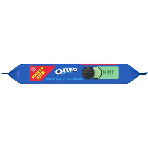 Vista 75 de OREO REESE'S Galletas sándwich de chocolate con crema de maní, 12.35 onzas (paquete de 2)