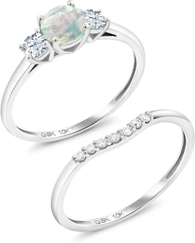 Vista 2 de Gem Stone King Juego de anillos de compromiso de boda de 3 piedras para mujer Piedra natal de oro blanco de 10 quilates, zafiro blanco creado