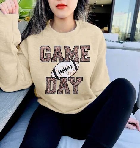 Vista 4 de FAYALEQ Sudadera de manga larga con diseño gráfico de fútbol para mujer, para el día del partido, para la temporada de fútbol