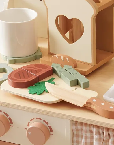 Vista 4 de ROBUD Juego de 16 cuchillos de cocina para niños, juego de cocina de madera, inspirados en Montessori, juguetes de cocina para niños pequeños