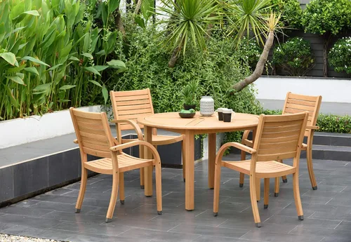Vista 14 de Brampton Patio Brampton Coventry - Juego de comedor rectangular de 5 piezas, acabado de teca oscura y sillas apilables, ideal para patio y exteriores