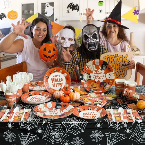 Vista 2 de ATFUNSHOP Mantel de plástico de Halloween, 4 unidades, 54 x 108 pulgadas, mantel rectangular desechable, tela de araña negra, impermeable, a prueba