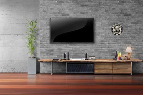 Vista 4 de Cuidado con los Traseros Revoloteantes Carteles de Pared Metálicos Rústicos Graciosos de 8x8