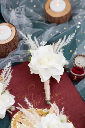Vista 2 de Sinlge - Boutonniere blanco marfil para hombres, para boda, novio, padrinos de boda, color crema, flores de rosas artificiales para ceremonia