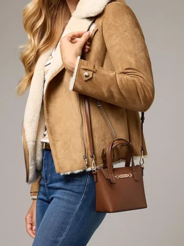 Vista 2 de GUESS Factory Avelina - Mini bolso de cuero sintético para mujer